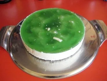 Rezept: Grüne Quarktorte Bild Nr. 16 Grüne Quarktorte - Rezept - Bild Nr. 16