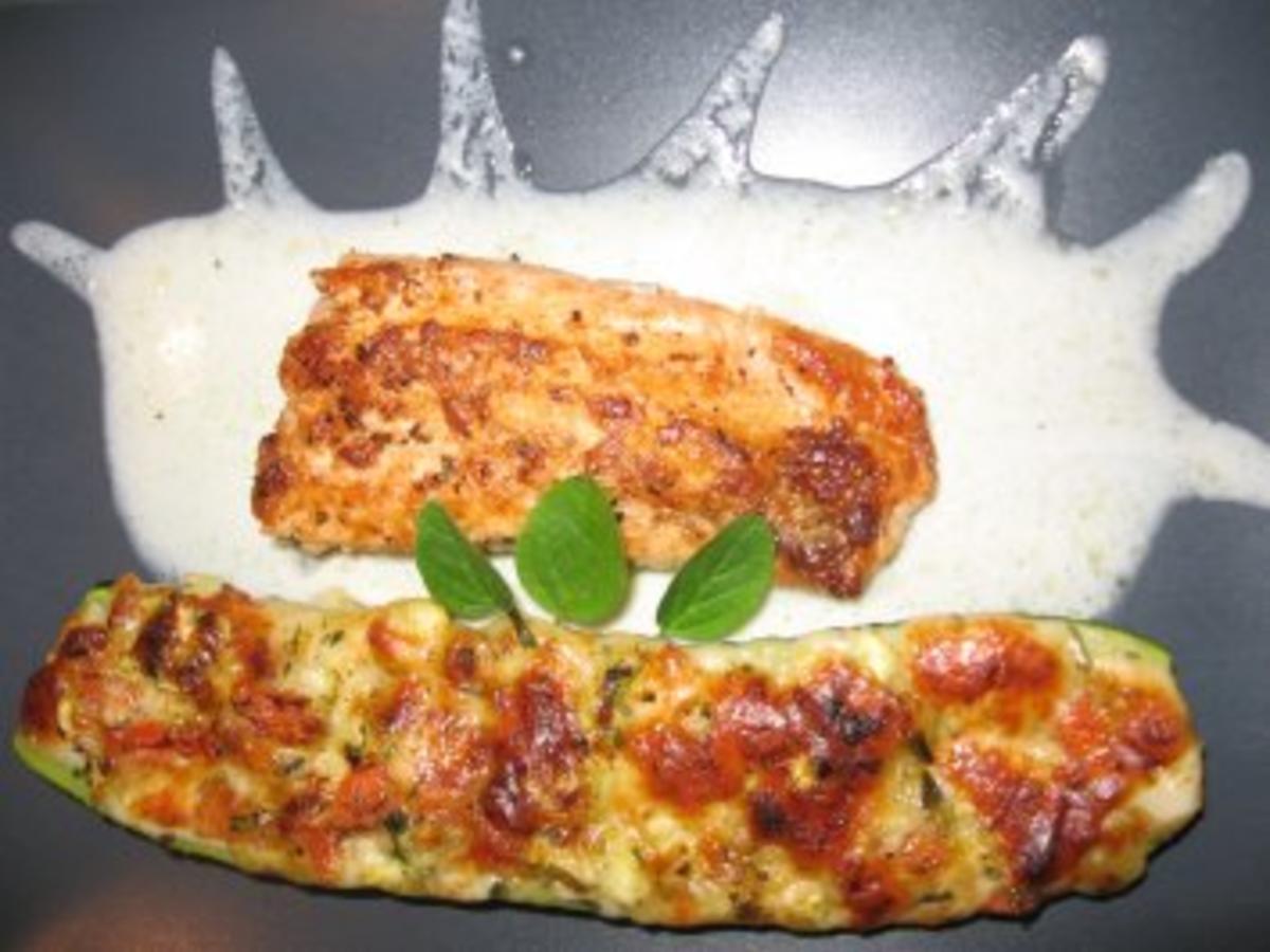 Gefüllte Zucchini, vegetarisch