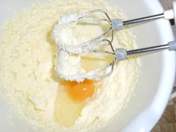 Rezept: Trüffel- Torte Bild Nr. 4 Trüffel- Torte - Rezept - Bild Nr. 4