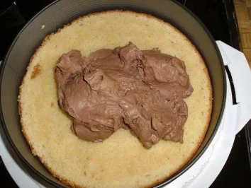 Rezept: Trüffel- Torte Bild Nr. 11 Trüffel- Torte - Rezept - Bild Nr. 11