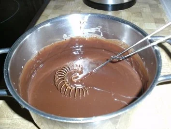 Rezept: Trüffel- Torte Bild Nr. 14 Trüffel- Torte - Rezept - Bild Nr. 14