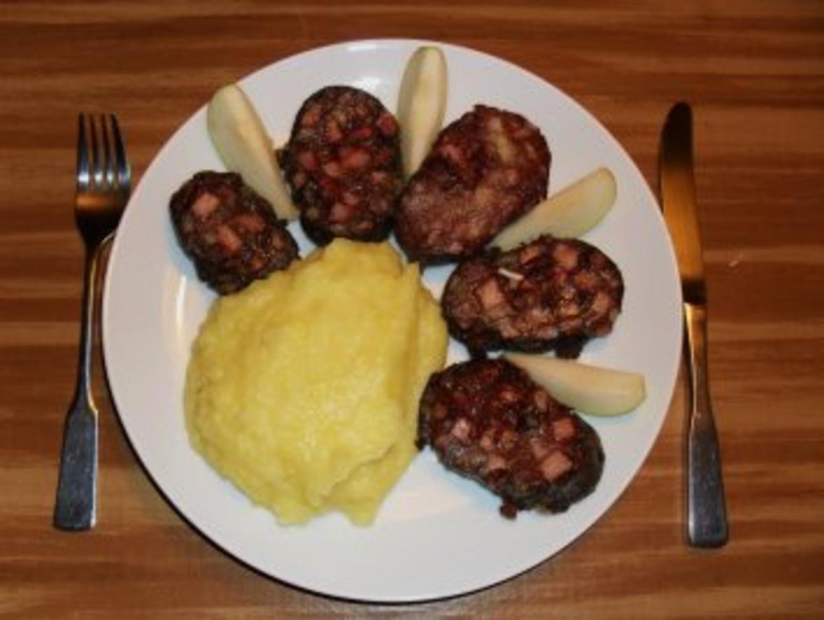 Gebratene Blutwurst an Birnen-Kartoffel-Püree - Rezept By dj_herd