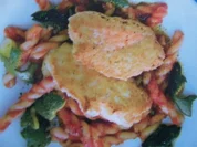 Käse-Lachs-Nuggets mit Tomaten-Pasta - Rezept