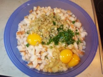 Semmelknödel mit Pilzrahmsauce - Rezept - Bild Nr. 2