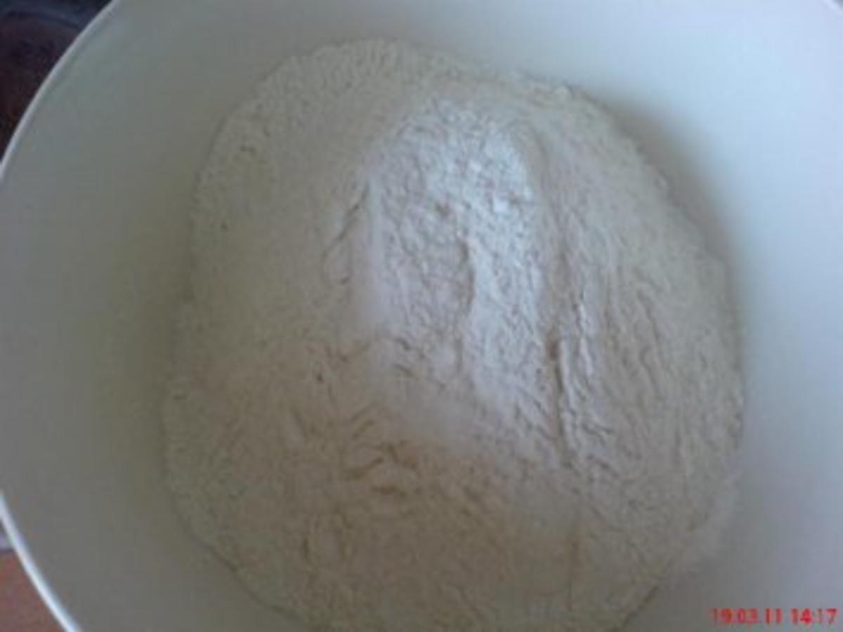 Süße Windbeutel mit Sahnefüllung - Rezept - kochbar.de