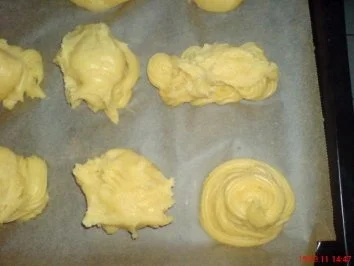 Süße Windbeutel mit Sahnefüllung - Rezept - Bild Nr. 7