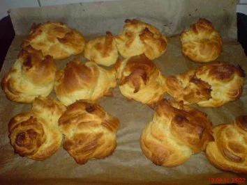 Süße Windbeutel mit Sahnefüllung - Rezept - Bild Nr. 8