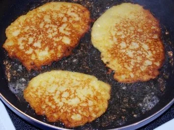 Rezept: Connys liebste Kartoffelpuffer Bild Nr. 6 Connys liebste Kartoffelpuffer - Rezept - Bild Nr. 6