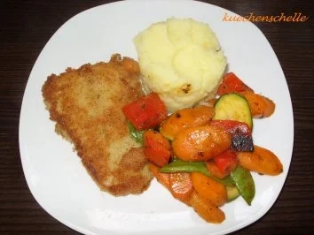 Buntes Gemüse mit Kartoffelstampf und Fisch - Rezept