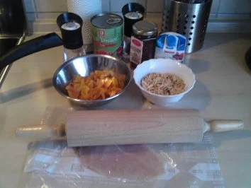 Rezept: Leo´s Putenröllchen mit Aprikosen-Mandel-Füllung Bild Nr. 2 Leo´s Putenröllchen mit Aprikosen-Mandel-Füllung - Rezept - Bild Nr. 2