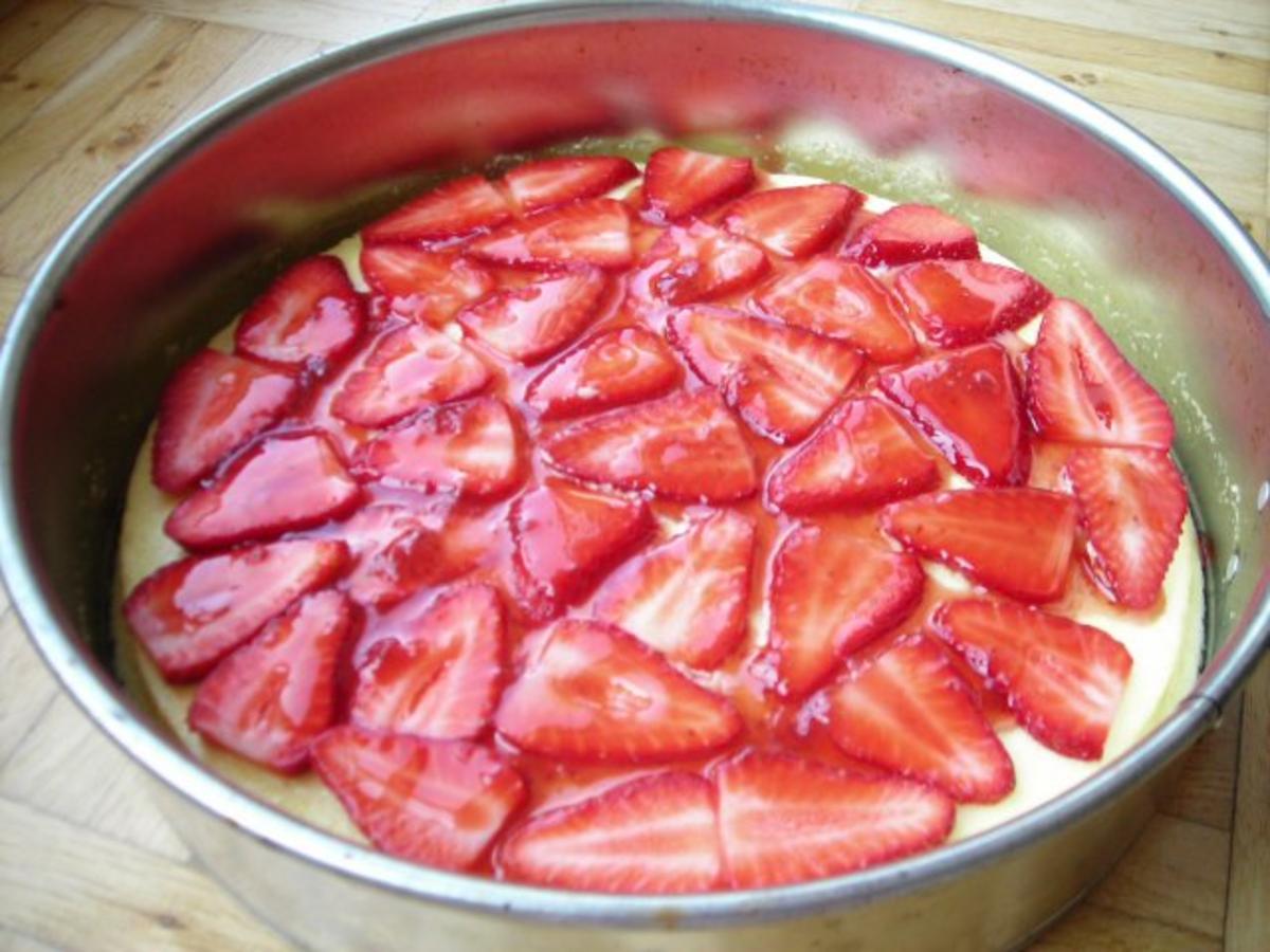 Erdbeer-Soufflée-Kuchen - Rezept - Bild Nr. 10