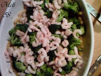 Rezept: Aufläufe/ Überbackenes: Nudelauflauf mit Broccoli und Krabben Bild Nr. 2 Aufläufe/ Überbackenes: Nudelauflauf mit Broccoli und Krabben - Rezept - Bild Nr. 2