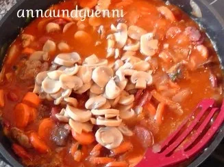 Rezept: bunter Gemüse-Gulaschtopf Bild Nr. 10 bunter Gemüse-Gulaschtopf - Rezept - Bild Nr. 10