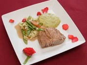 Thunfischfilet mit Wokgemüse (Leonard Diepenbrock) - Rezept