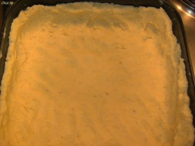 Rezept: Pikantes Backen: Porree-Hack-Kuchen Bild Nr. 2 Pikantes Backen: Porree-Hack-Kuchen - Rezept - Bild Nr. 2