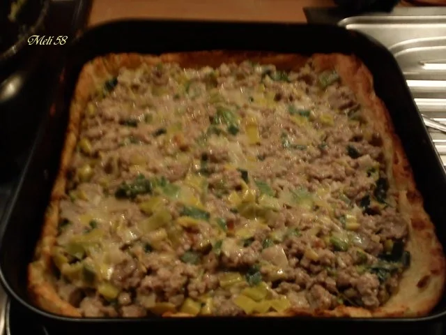 Rezept: Pikantes Backen: Porree-Hack-Kuchen Bild Nr. 8 Pikantes Backen: Porree-Hack-Kuchen - Rezept - Bild Nr. 8