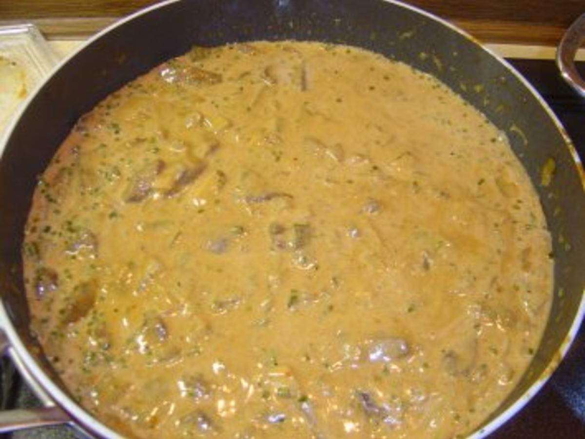 Geschnetzeltes Stroganoff Art - Rezept mit Bild - kochbar.de