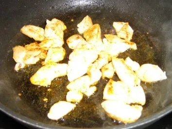 Bohnen-Nudelpfanne mit Putenbrust - Rezept - Bild Nr. 2