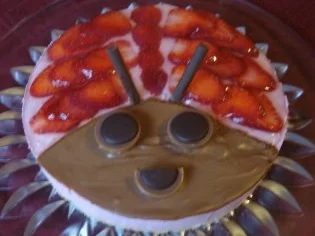 Glückskäfer -  Erdbeer-Mascarpone-Torte... - Rezept - Bild Nr. 3