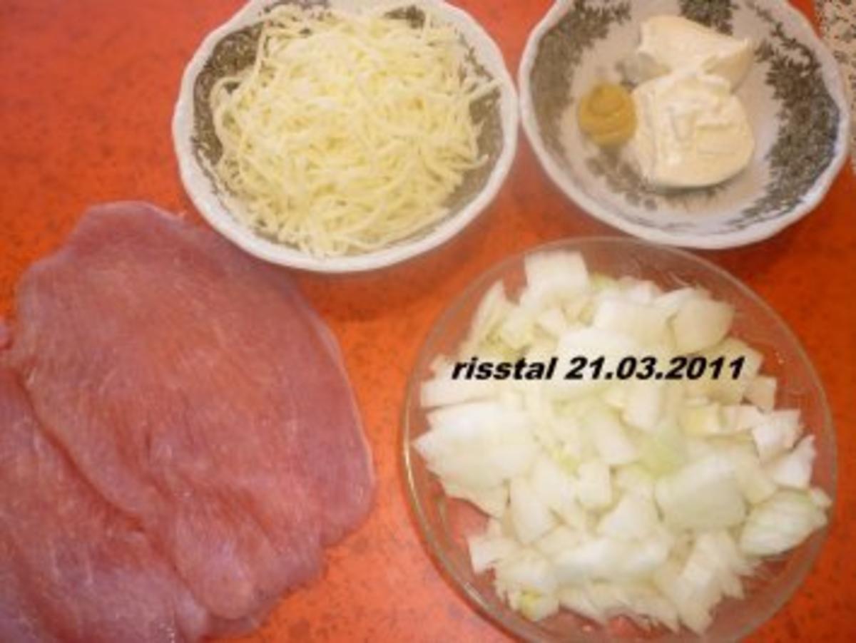 Putenschnitzel mit Zwiebel - Käsepüree  überbacken - Rezept - Bild Nr. 2