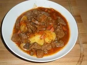 Gulasch vom Wildschwein - Rezept