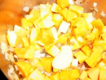 Rezept: Pastinaken-Butternut-Apfelsuppe Bild Nr. 5 Pastinaken-Butternut-Apfelsuppe - Rezept - Bild Nr. 5