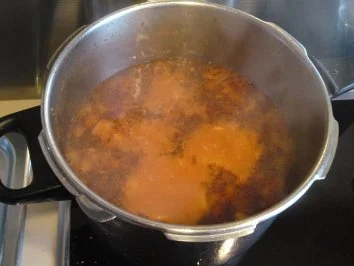 Rezept: Leo´s scharfe Gulaschsuppe Bild Nr. 4 Leo´s scharfe Gulaschsuppe - Rezept - Bild Nr. 4