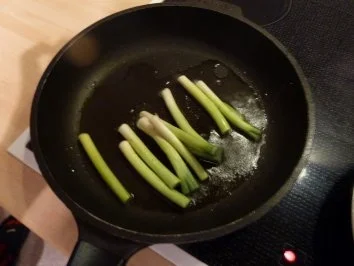 Wolfsbarsch mit Frühlingsgemüse - Rezept - Bild Nr. 4