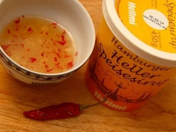 SalaRico mit Rindfleischstreifen und Knobibrot :-) - Rezept - Bild Nr. 3