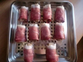 Rezept: Hähnchen-Schinkenröllchen Bild Nr. 3 Hähnchen-Schinkenröllchen - Rezept - Bild Nr. 3