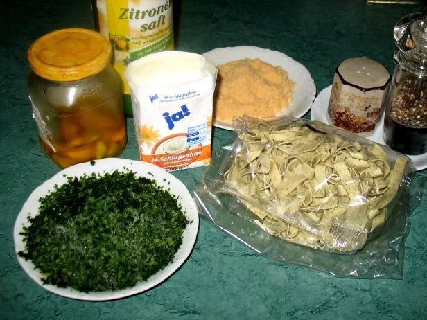 Rezept: Pasta - Tagliatelle an Petersiliensahne Bild Nr. 2 Pasta - Tagliatelle an Petersiliensahne - Rezept - Bild Nr. 2