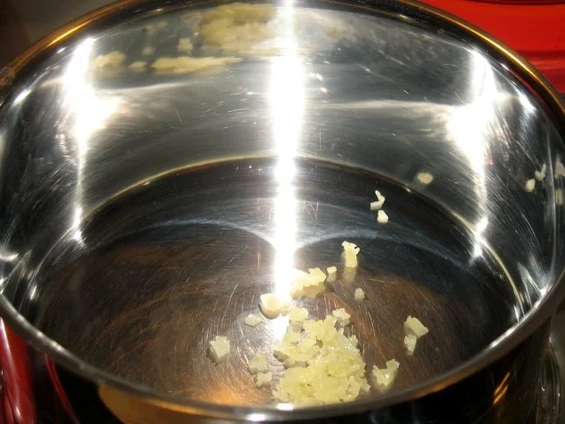 Rezept: Pasta - Tagliatelle an Petersiliensahne Bild Nr. 4 Pasta - Tagliatelle an Petersiliensahne - Rezept - Bild Nr. 4