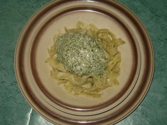 Rezept: Pasta - Tagliatelle an Petersiliensahne Bild Nr. 8 Pasta - Tagliatelle an Petersiliensahne - Rezept - Bild Nr. 8