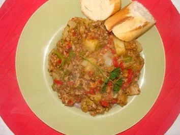 Rezept: Eintopf : - Hackfleisch Ratatouille Eintopf : - Hackfleisch Ratatouille - Rezept