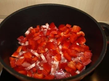 Rezept: Fusilli mit Paprika-Sahnesoße Bild Nr. 4 Fusilli mit Paprika-Sahnesoße - Rezept - Bild Nr. 4