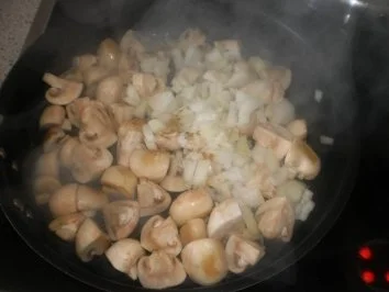 Rezept: Röllchen von der Pute ~ Rahmpilze ~ Reis Bild Nr. 7 Röllchen von der Pute ~ Rahmpilze ~ Reis - Rezept - Bild Nr. 7