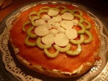 Rezept: LACHSTORTE á la Robert Bild Nr. 4 LACHSTORTE á la Robert - Rezept - Bild Nr. 4