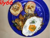 Überbackener Leberkäse mit Gemüse aus dem Wok und Bratkartoffeln - Rezept