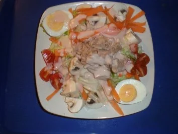 Hab Dich Lieb - Salat !  Warum steht unten - Rezept