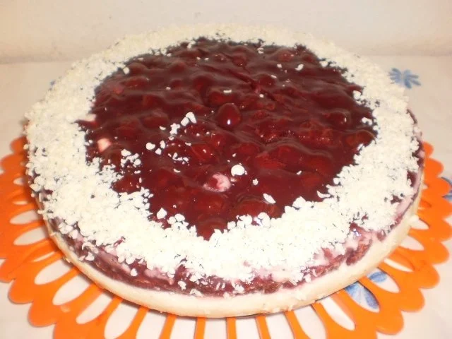 Kirsch-Joghurttorte - Rezept
