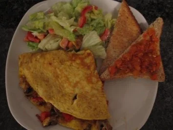 Rezept: Eieromelette mit Gemüse-Käse-Füllung Bild Nr. 7 Eieromelette mit Gemüse-Käse-Füllung - Rezept - Bild Nr. 7