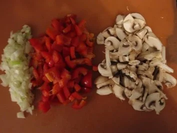 Rezept: Eieromelette mit Gemüse-Käse-Füllung Bild Nr. 2 Eieromelette mit Gemüse-Käse-Füllung - Rezept - Bild Nr. 2