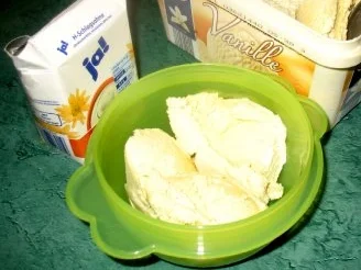 Dessert/Sauce - Schnelle Vanillesahnesoße - Rezept - Bild Nr. 2