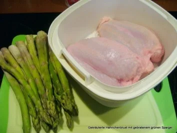 Rezept: Gekräuterte Hähnchenbrust mit gebratenem grünen Spargel Bild Nr. 6 Gekräuterte Hähnchenbrust mit gebratenem grünen Spargel - Rezept - Bild Nr. 6