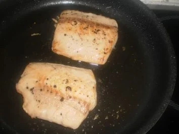 Rezept: Wildlachs auf Nudeln Bild Nr. 6 Wildlachs auf Nudeln - Rezept - Bild Nr. 6