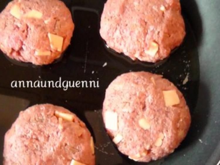 Frikadellen mit Käse - einfach - von annaundguenni