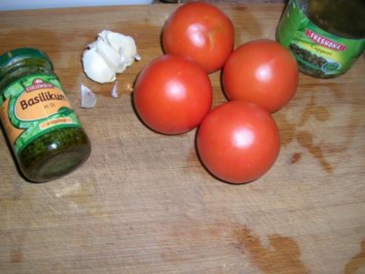 Tomatensalat italienisch  - z.B. als Beilage zu meinen Meeresfrüchte-Cannelloni - Rezept - Bild Nr. 2