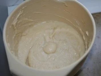 Gugelhupf aus Weihnachts-Back-Resten - Rezept - Bild Nr. 4