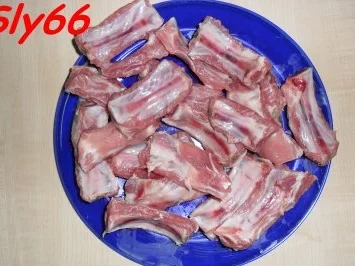 Rezept: Soßen:Schweinsknochensoße Bild Nr. 2 Soßen:Schweinsknochensoße - Rezept - Bild Nr. 2