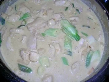 Hähnchenrbust mit Vanille Curry-Sauce an Wildreistürmchen - Rezept - Bild Nr. 4